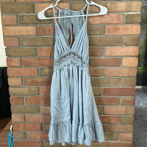 Women's V-Neck Spaghetti Strap Backless Floral Lace Mini Skater Dress - Medium - Picture 1 of 6